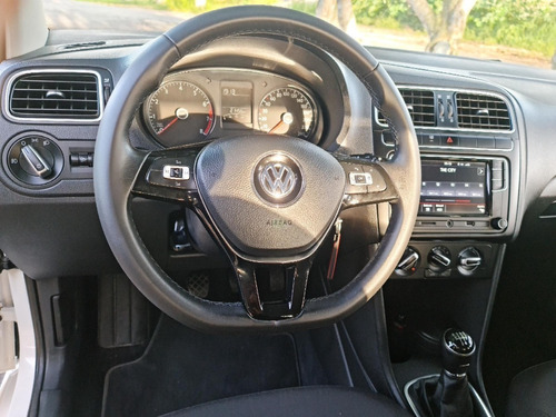 Imagen 11 de 13 de Volkswagen Polo Desing & Sound 2019