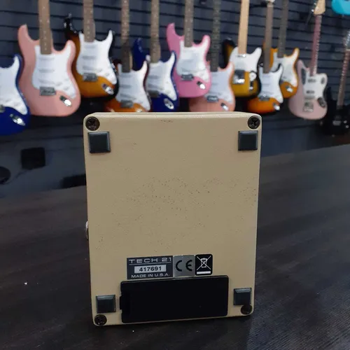 Pedal De Guitarra Sansamp Tech 21 Blonde