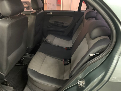 Imagen 9 de 10 de Vw Voyage Confortline I-motion Primera Mano, Muy Pocos Kms