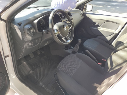 Imagem 7 de 11 de Renault Logan 1.0 12v Sce Flex Life Manual