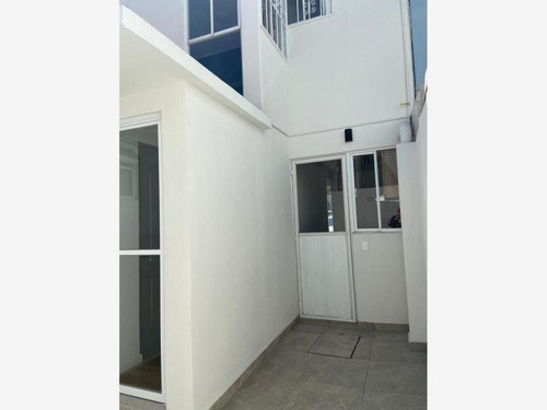 Imagen 3 de 9 de Casa Sola En Venta Real De Santa Clara Ii