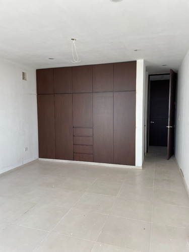 Imagen 11 de 18 de Departamento 110m2 Balcón 2 Recamaras 2 Baños Y Medio Mejor Zona De Temozón Norte Seguridad 24 Hrs Amenidades Piscina Salon Con Aire Roof Garden Mérida Ciudad Mas Segura Oportunidad De Inversion