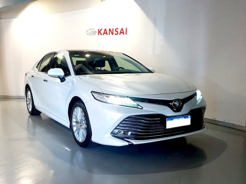Toyota Camry V6 At 2019