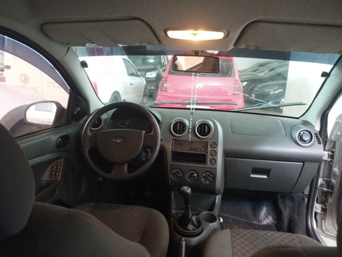 Ford Fiesta 2005 1.6 Flex 5p