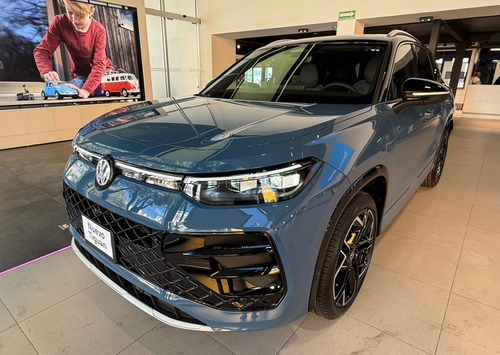 Volkswagen Tiguan 1.4 Tsi R-Line Dsg7