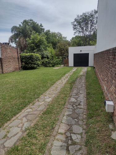Lote De 10 X 40 Con Garage