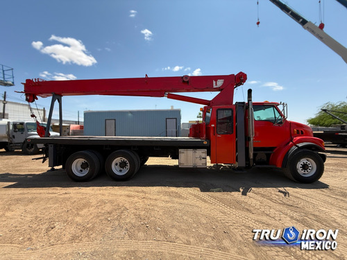 Grua Titan 2002 Sterling Con Manitex 2892c De 28 Toneladas