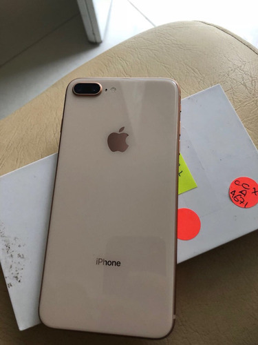 iPhone 8 Plus