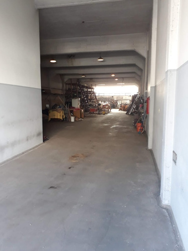 Deposito Con Vivienda U Oficina Venta Ciudadela Sur Construcción De Calidad Ideal Centro De Distribución Para Entendidos En Importante Punto Geográfico Del Amba