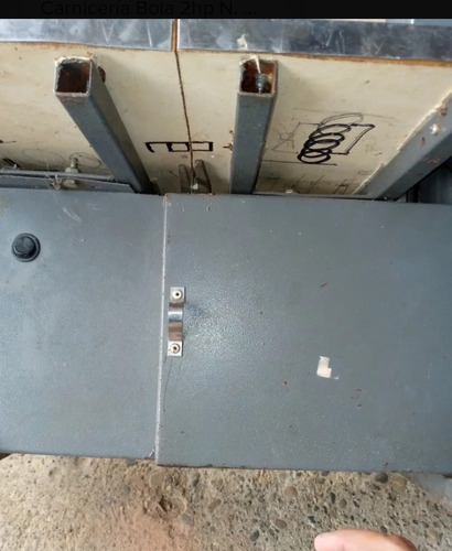 Se Vende Sierra Eléctrica Metalúrgica 9000 Usada