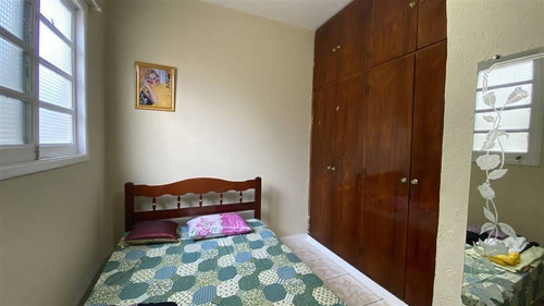 Imagem 17 de 18 de Casa Isolada 2 Dorm Guilhermina Praia Grande Otima Localização - Acw839