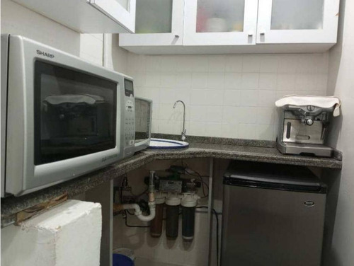 Se Vende/alquila Oficinas 70m² /2b/2p Colinas De Bello Monte