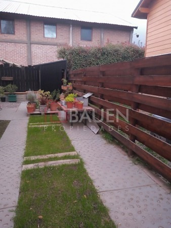 Imagen 12 de 13 de Amplia Cabaña Con Jardín Y Estacionamiento Propio