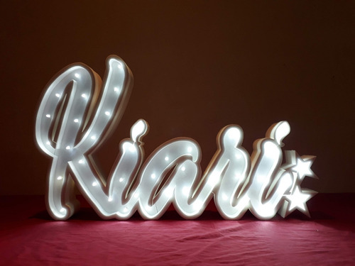 Imagen 3 de 10 de Nombres Iluminados 7 Letras 50 Cm Polyfan Luces Tu Nombre