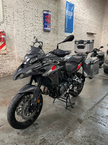 Benelli Trk 502 X. Baules Dealuminio