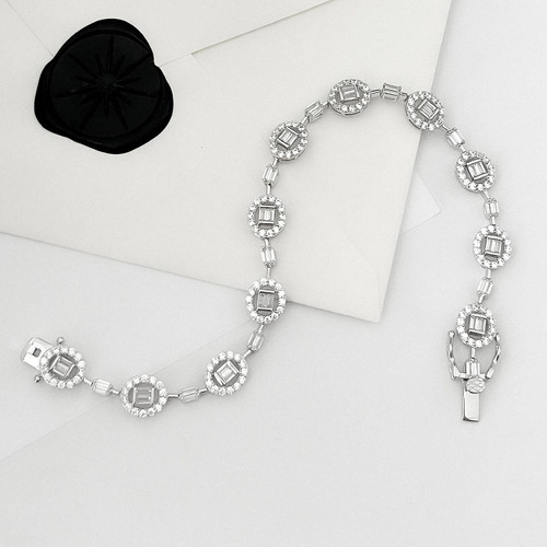 Pulseira Radiante: O Toque De Sofisticação Em Prata 925