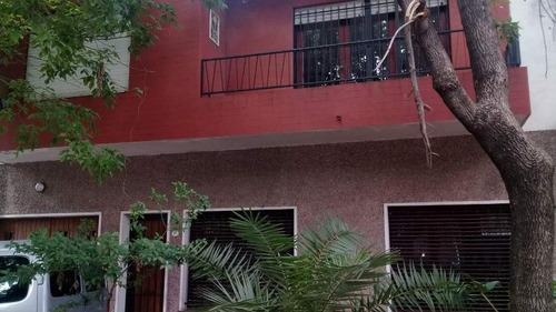 Casa En Venta En Lanus Oeste