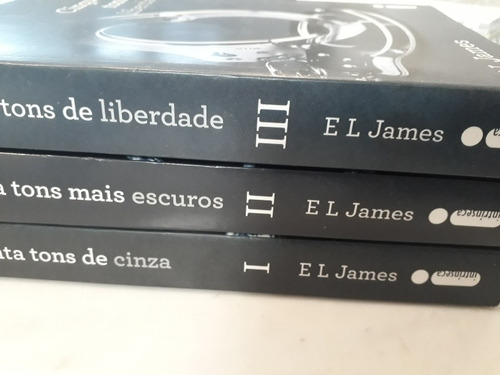 Livros Trilogia Cinquenta Tons (3livros) - E L James