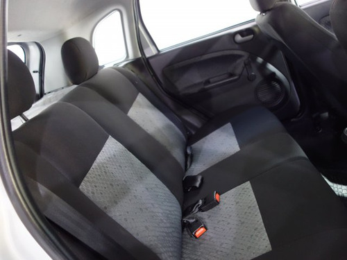 Ford Fiesta Fiesta 1.0 ROCAM HATCH 8V FLEX 4P MANUAL
