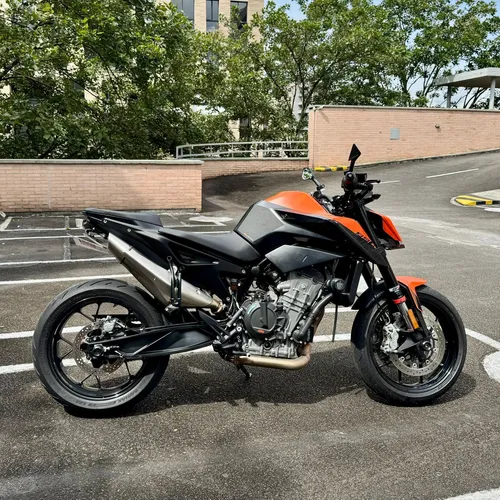 Ktm Duke 890