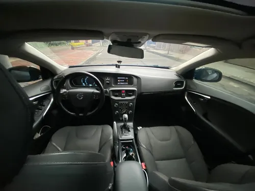 Volvo V40 2.5 T5 Cross Country Awd
