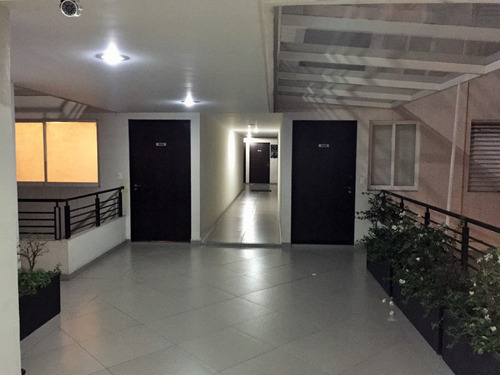 Imagen 14 de 14 de Departamento En Venta. Metro Portales. Albert. 2r, 2b, 1e.