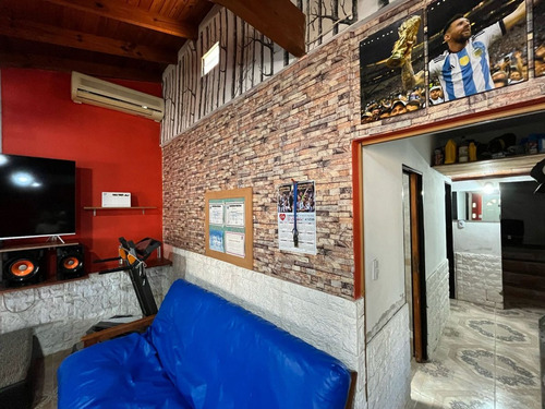 Casa En Venta 5 Ambientes En Pablo Nogues Malvinas