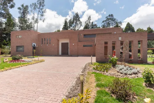 Casa En Venta En Guaymaral. Cod V4316
