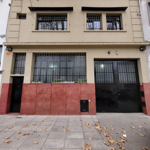 Venta Depósito Con Oficinas, 618m2. Chacarita