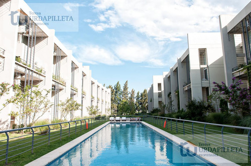 Departamento Tipo Loft En Alquiler Amoblado - Ayres Vila - Pilar
