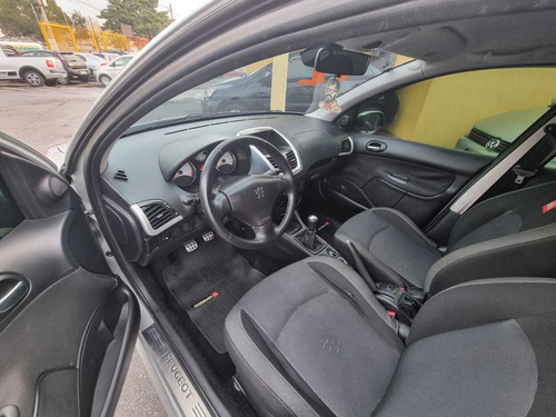 Imagem 11 de 14 de Peugeot 207 Hatch Quicksilver 1.6 Flex Completo 2012