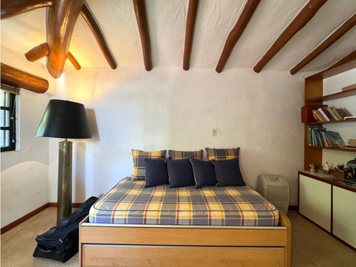 Vendo Casa 730m2 La Lagunita 0094