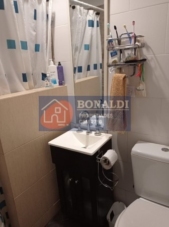 Imagen 4 de 9 de Casa 3 Ambientes Con 2 Departamentos Con Entrada Independiente