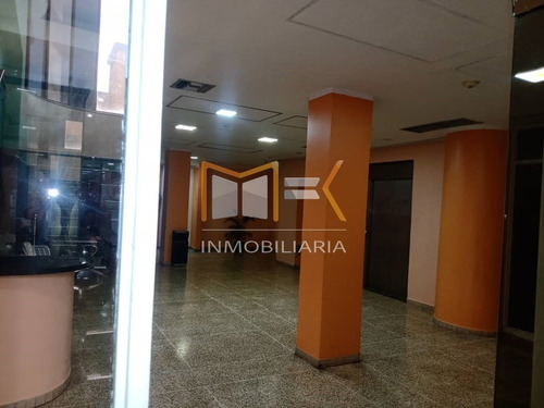 Imagen 8 de 18 de Mk Inmobiliaria Vende Consultorio Médico Mas 6 Acciones En La Policlínica San Juan, San Juan De Los Morros