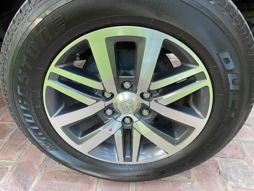 Toyota Hilux 2.8 Cd Srx 177cv 4x4 At 2017