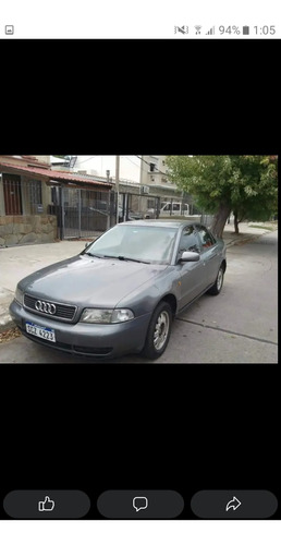 Audi A4 1.8 At