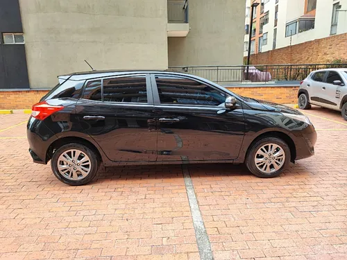 Toyota Yaris Xl 1.5 Mecánico 2022