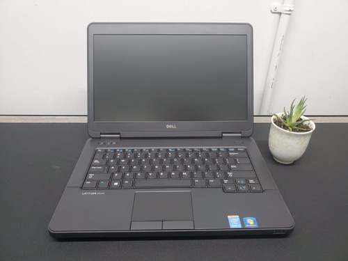 Especial Laptop Dell Latitude Core I3 4ta 16gb Ram 120 Ssd (Usado)