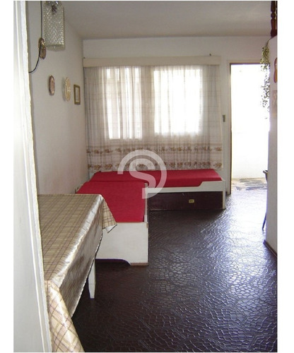 Apartamento En Mansa, 1 Dormitorios *- Ref: 4641