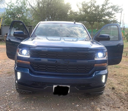 Chevrolet Silverado 5.4 2500 Doble Cabina Ls 4x2 At
