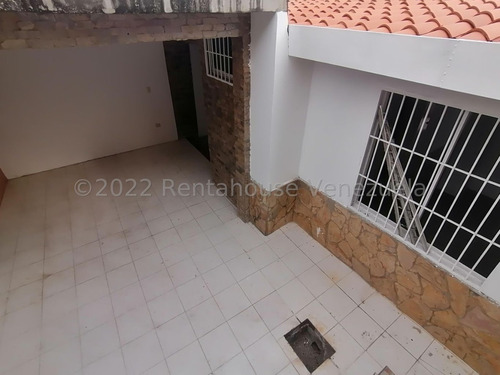 Imagen 23 de 30 de Casas En Venta En El Paraiso, Cabudare, Lara / Código Flex: 22-25101 & 0424 556 57 59 Monica C-
