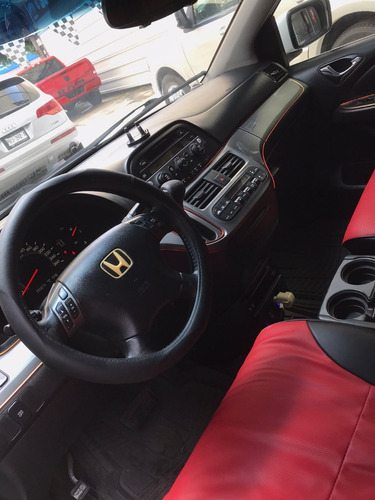 Imagen 6 de 9 de Honda Odyssey Touring 2005