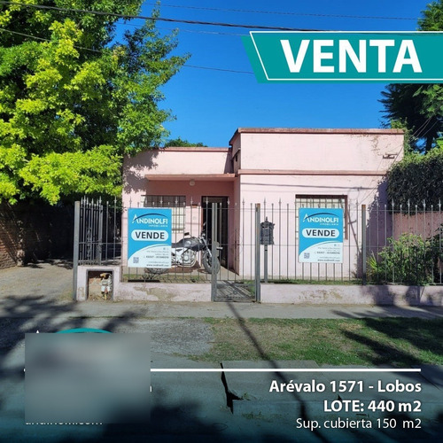 Casa A Reacondicionar En Venta - Lobos