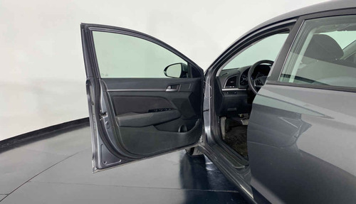 Imagen 13 de 15 de 48267 - Hyundai Elantra 2018 Con Garantía