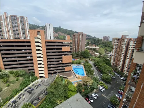 Apartamento En Arriendo En Itagüí, Centro De La Moda