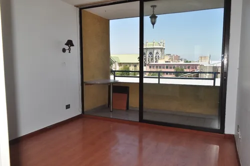 Se Vende Comodo Depto De 2d-2b En Romero Santiago Centro