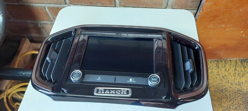 Multimidia Moldura Fiat Strada Ranch 1.3 2022 (Usado)