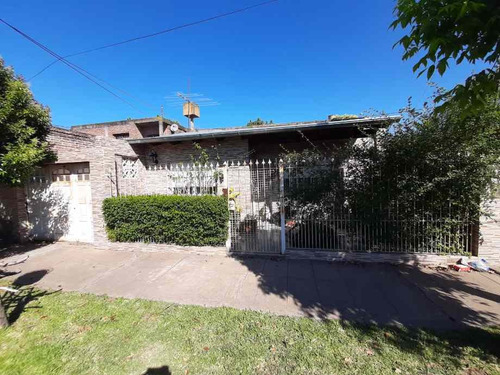 Imagen 1 de 14 de Casa En Venta En Ituzaingo Sur