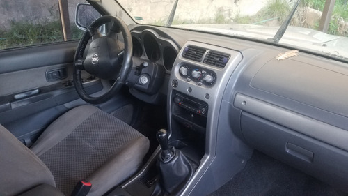 Imagen 18 de 25 de Nissan Frontier 2008 4x2 Se