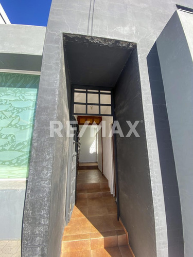 Imagen 6 de 26 de Casa En Venta Colonia Guillermina - (2)